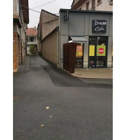De Charme A 2 Pas Du Centre De * Montbrison